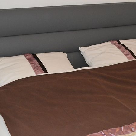Apartment Bulevar Beograd Eksteriør billede